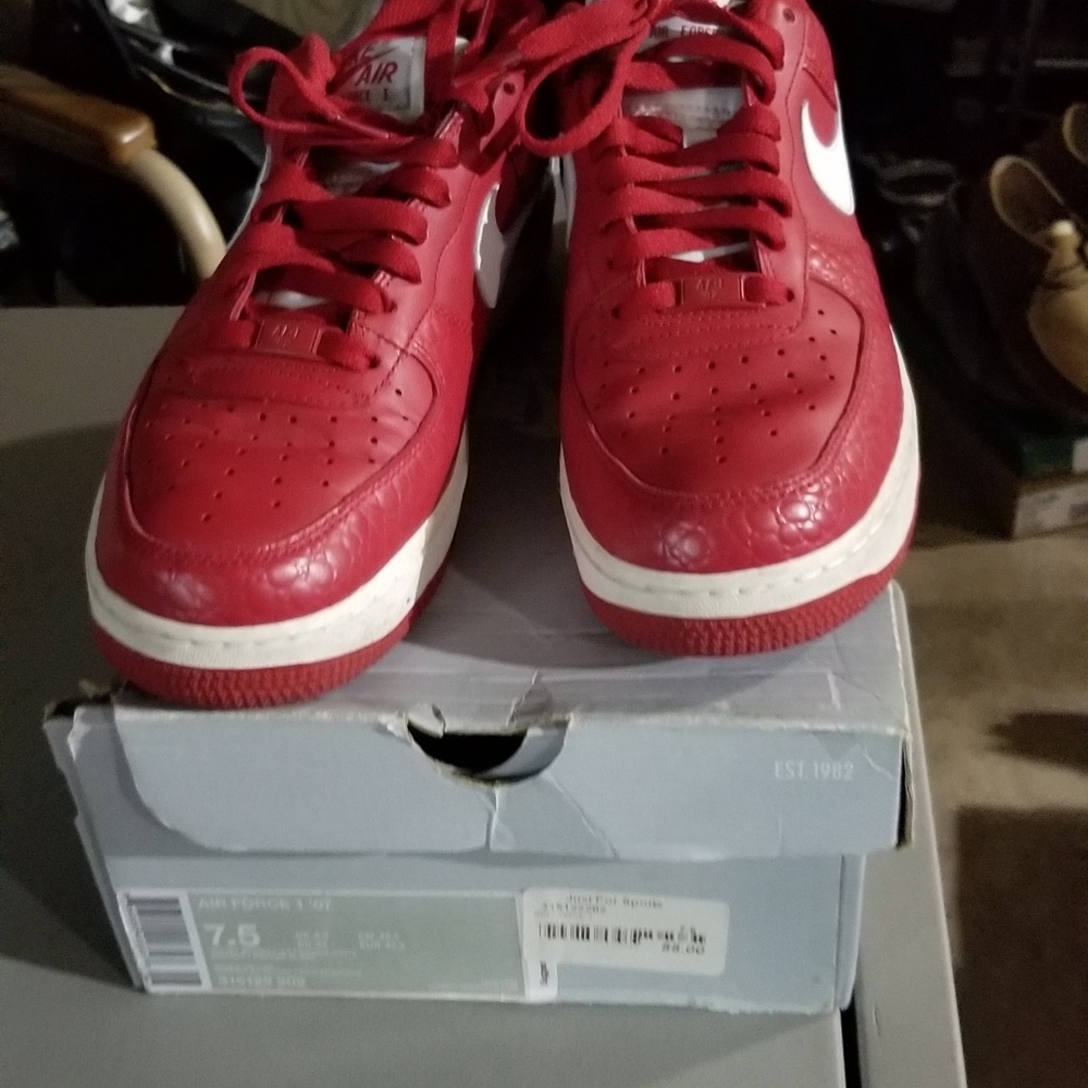 Shoes